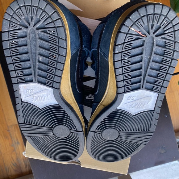 Nike SB Dunk High Classic Charcoal Tar - Picture 6 of 7